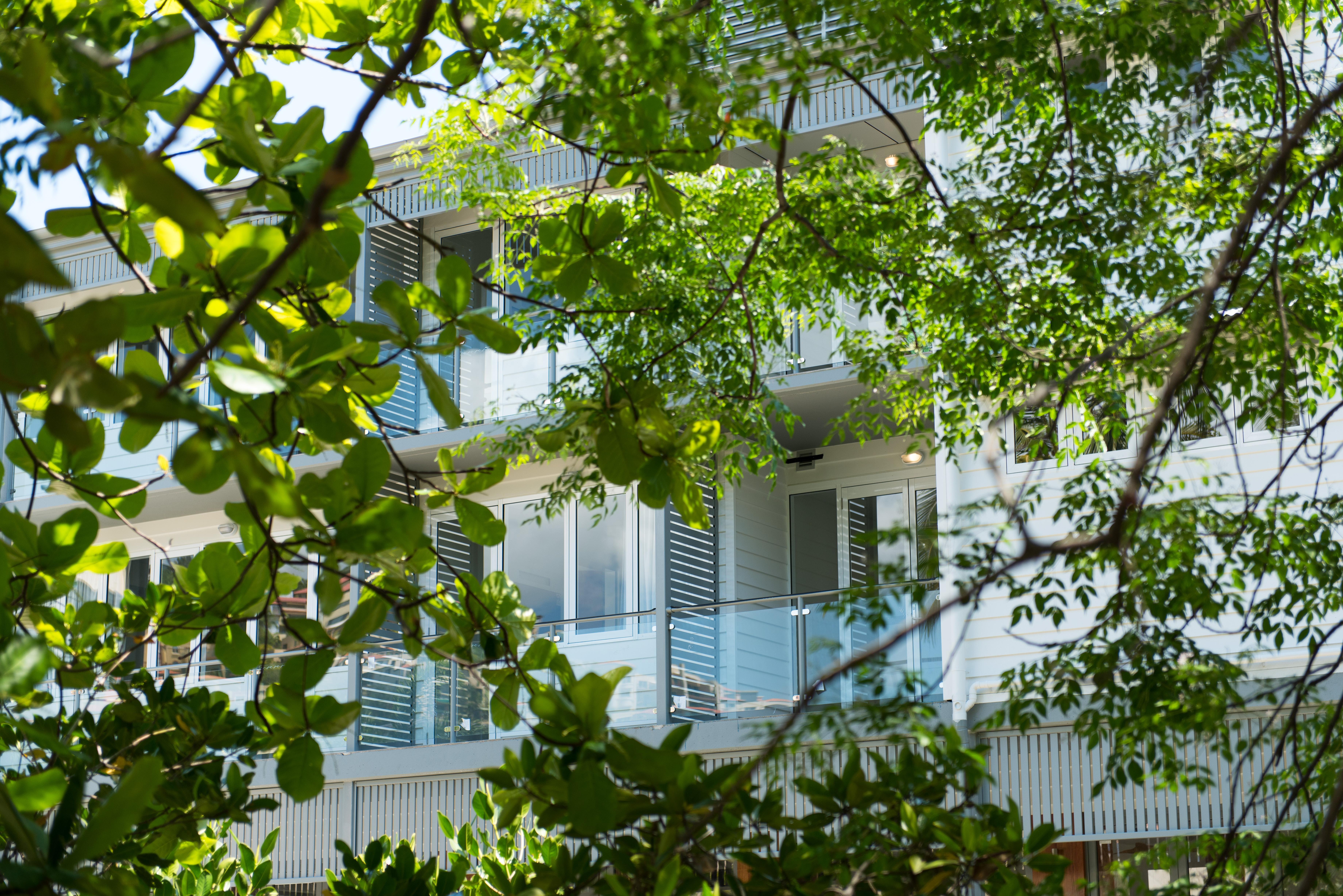 Heart Hotel And Gallery Whitsundays Airlie Beach Exterior photo